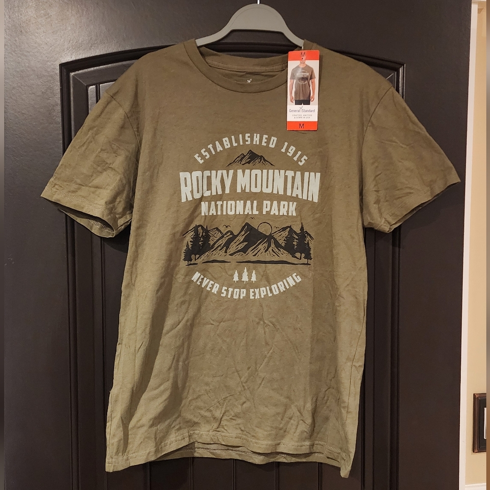 NWT General Standard Rocky Mountain National Park T-Shirt, Size M
